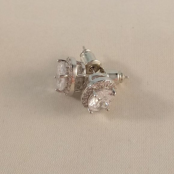 925 Silver Oval Diamond Zircon Crystal Halo Stud Earrings 1.41ctw ea. Party Gift - Picture 6 of 6